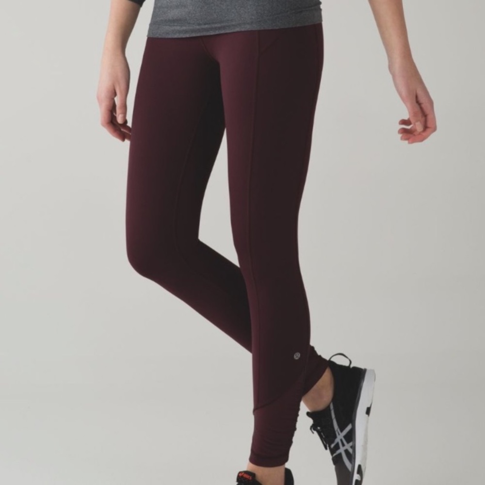 Lululemon Pace Queen Tight Full-On Luxtreme
Leggings